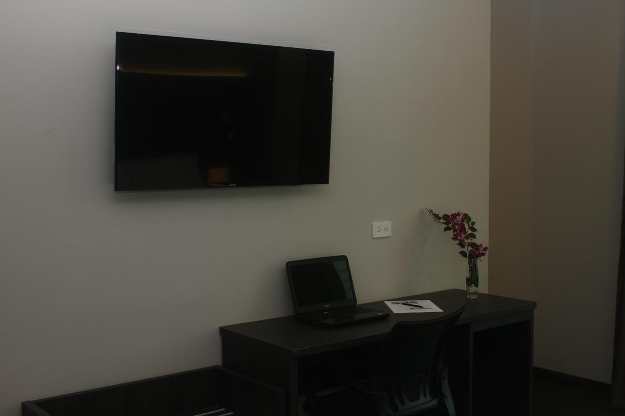 Innfiniti Hotel & Suites Panama  Extérieur photo