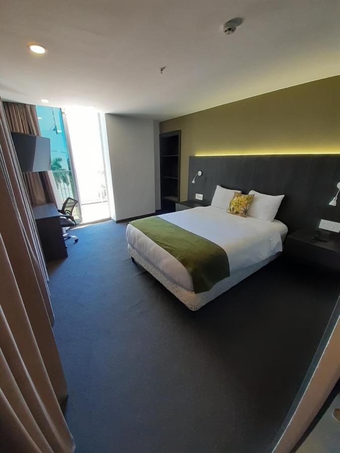 Innfiniti Hotel & Suites Panama  Extérieur photo